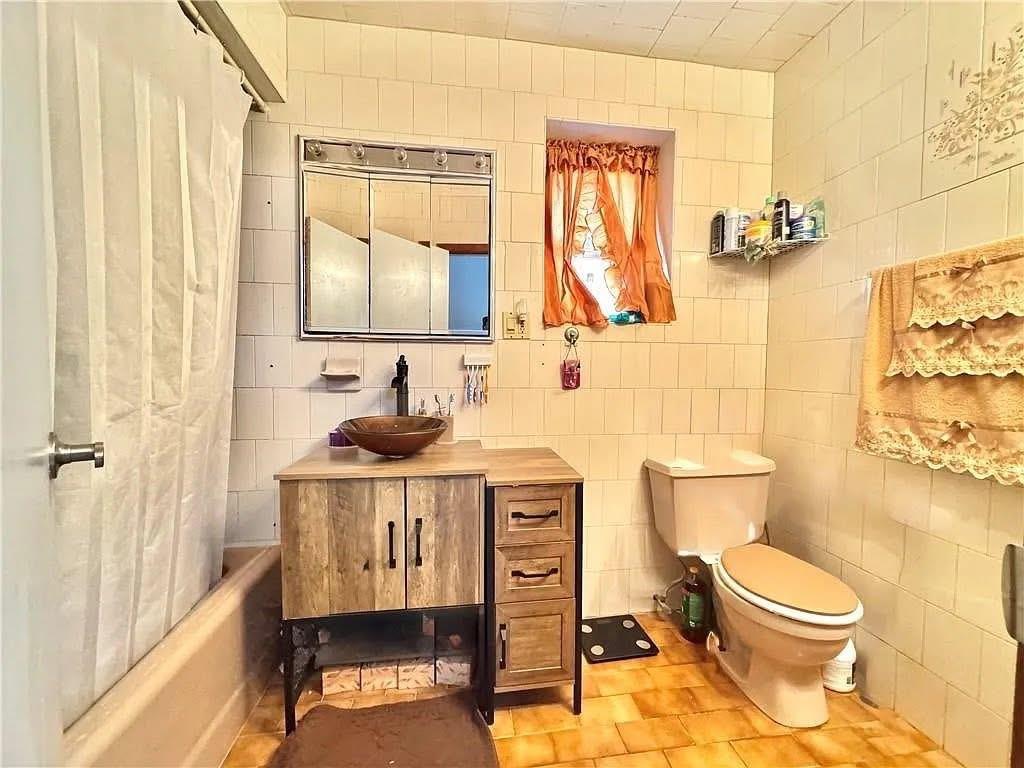 3724 Laurel Avenue Sea Gate Brooklyn NY 11224