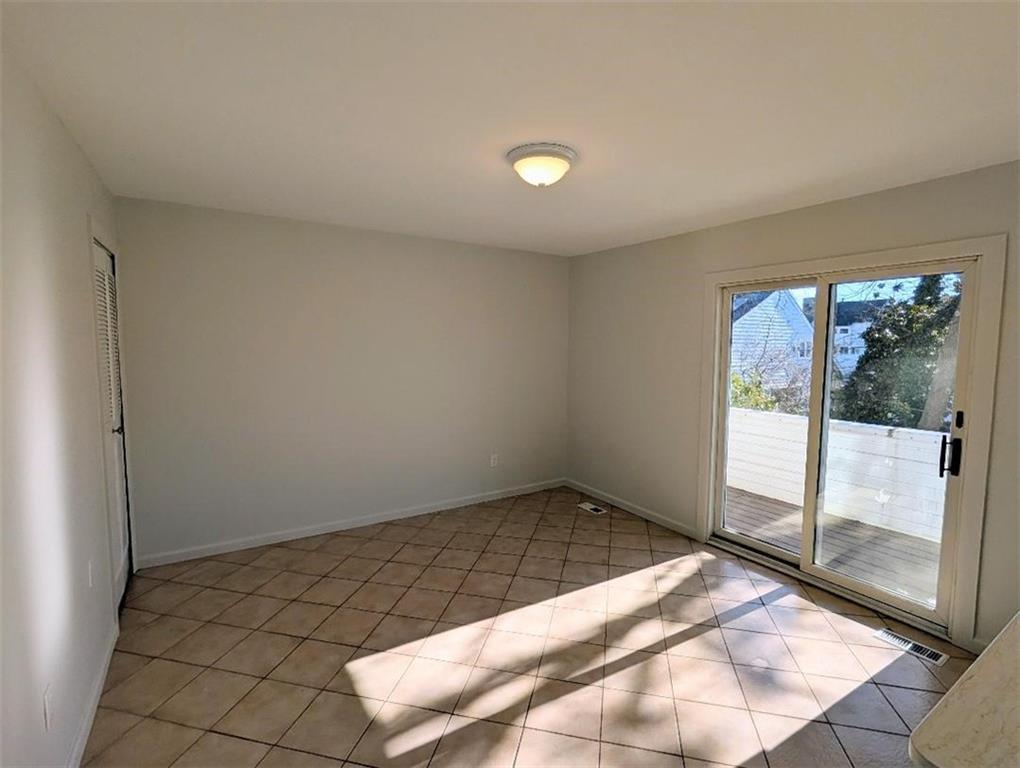 224 Forest Green Arden Heights Staten Island NY 10312