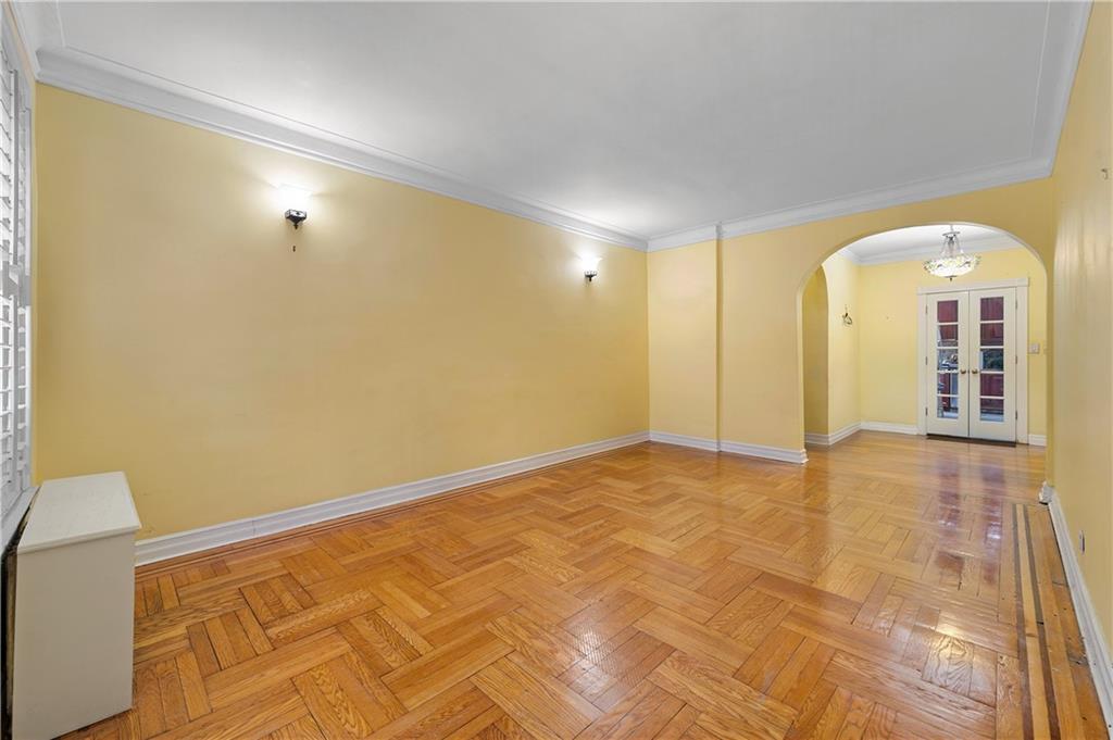 8344 Lefferts Boulevard Kew Gardens Kew Gardens NY 11415