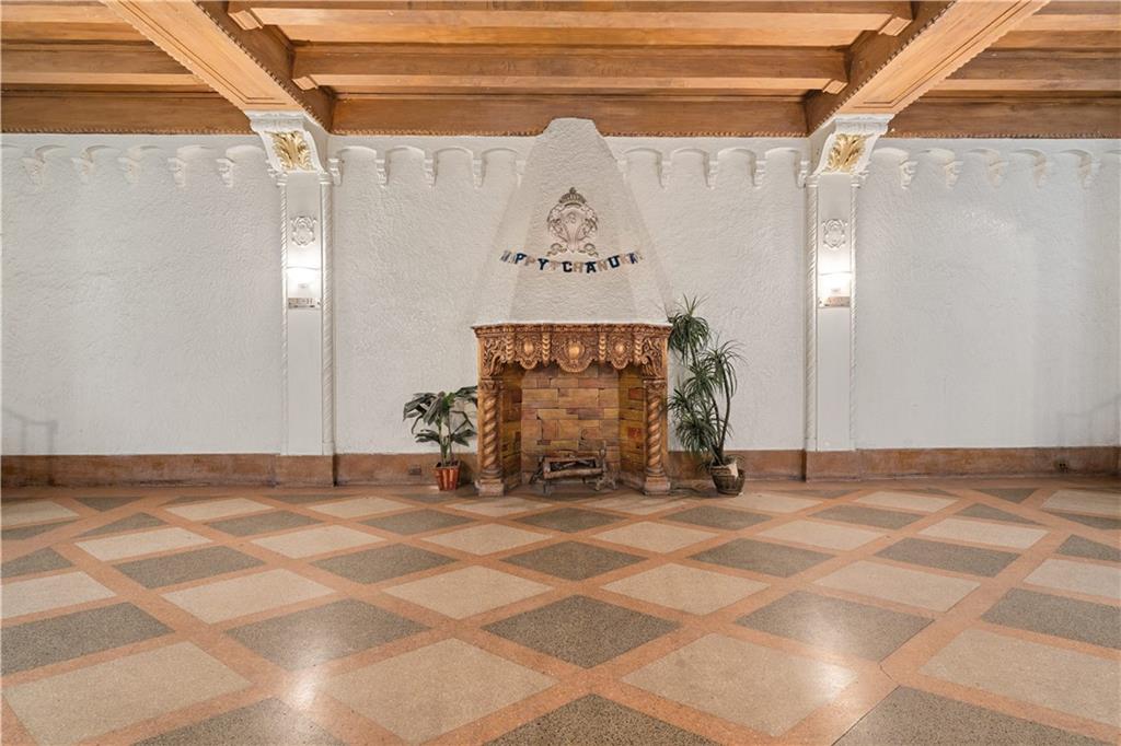 8344 Lefferts Boulevard Kew Gardens Kew Gardens NY 11415