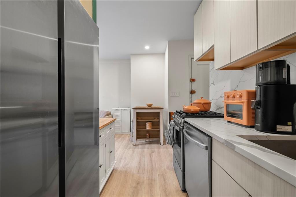 300 8th Avenue Park Slope Brooklyn NY 11215