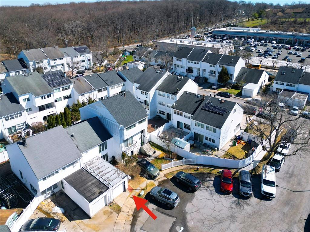 31 Barclay Circle Rossville Staten Island NY 10312