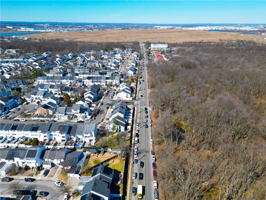 31 Barclay Circle Rossville Staten Island NY 10312