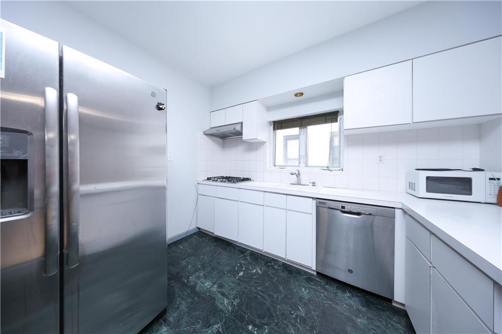 56 Bay 40th Street Bath Beach Brooklyn NY 11214