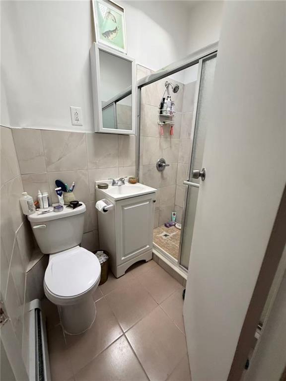 6725 11th Avenue Bensonhurst Brooklyn NY 11219