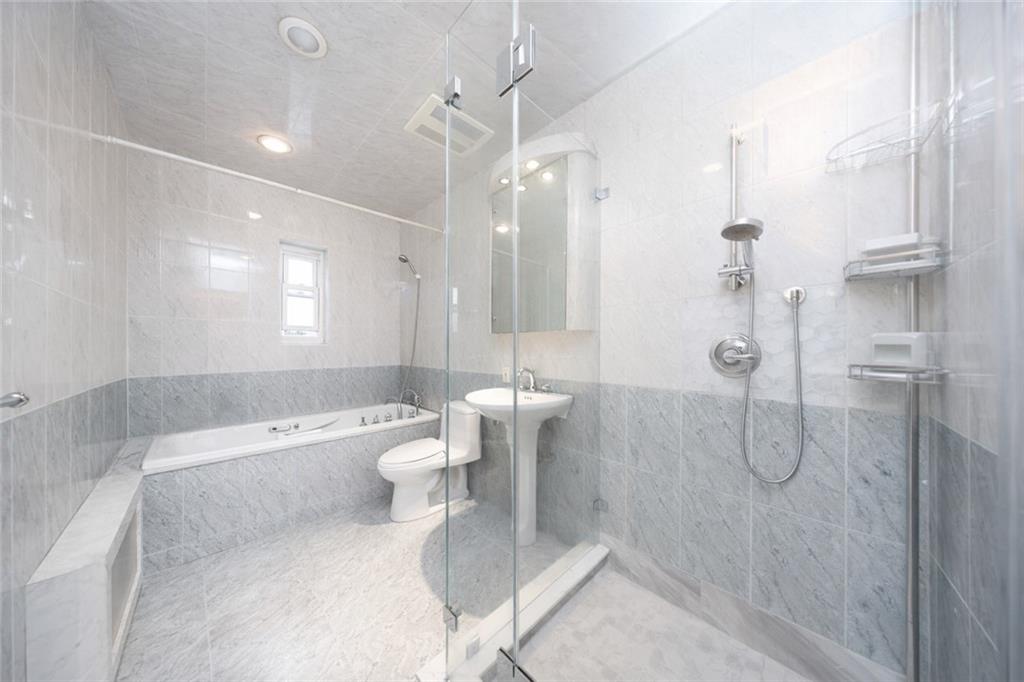 4388 Bedford Avenue Sheepshead Bay Brooklyn NY 11229