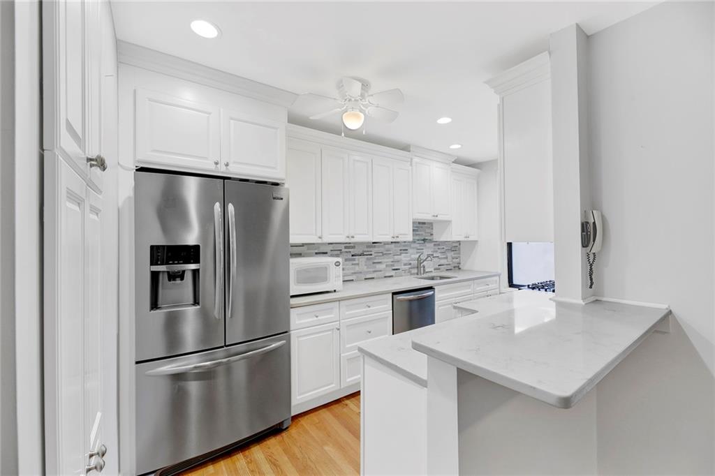 3021 Avenue Z Sheepshead Bay Brooklyn NY 11235