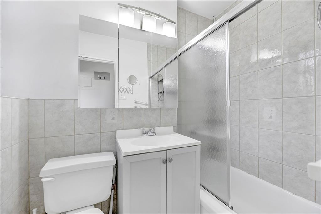 3021 Avenue Z Sheepshead Bay Brooklyn NY 11235