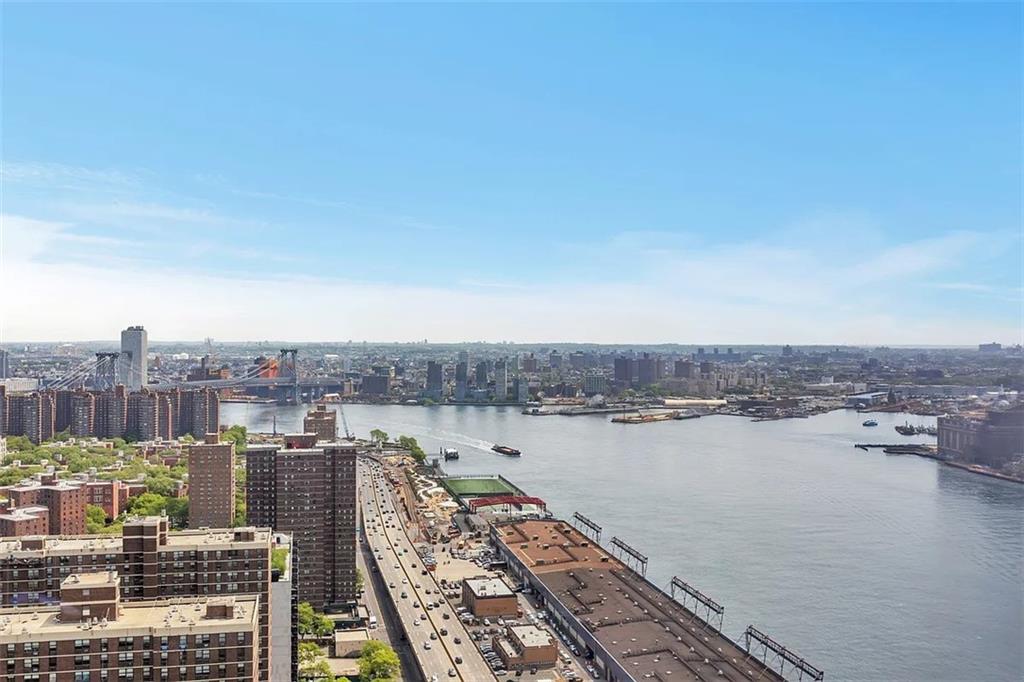 252 South Street Lower East Side New York NY 10002