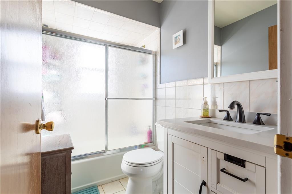 257 Mountainview Avenue Manor Heights Staten Island NY 10314