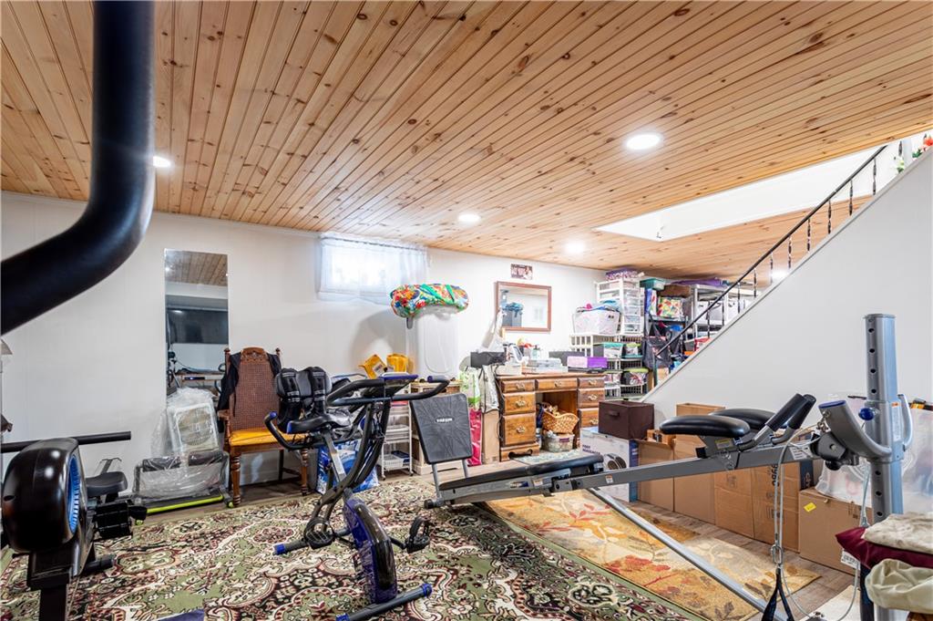 257 Mountainview Avenue Manor Heights Staten Island NY 10314