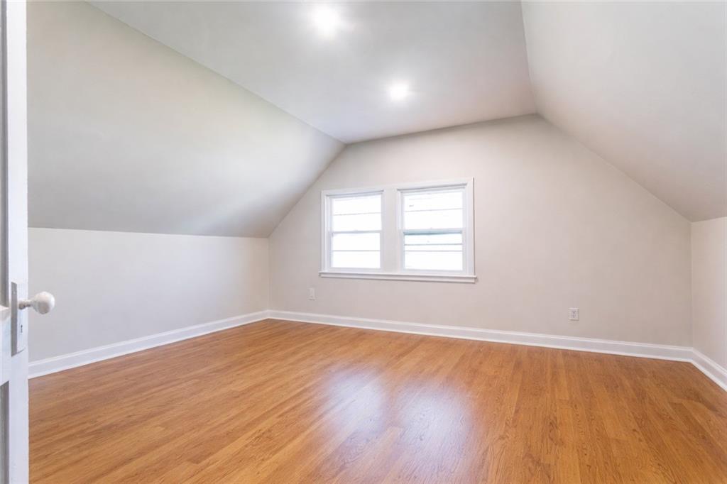 257 Mountainview Avenue Manor Heights Staten Island NY 10314