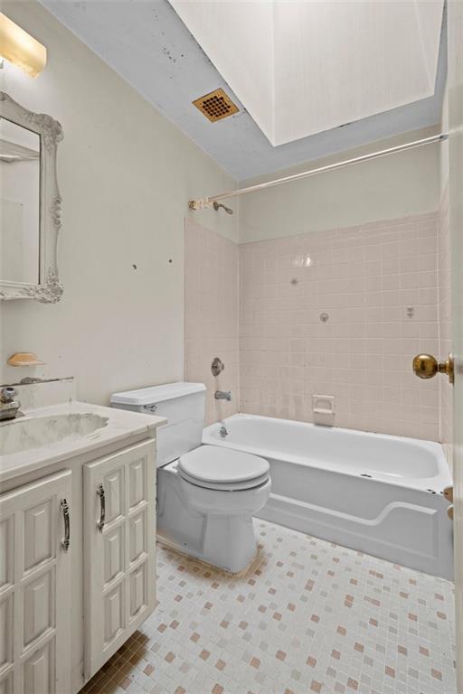 101-06 4th Avenue Bay Ridge Brooklyn NY 11209