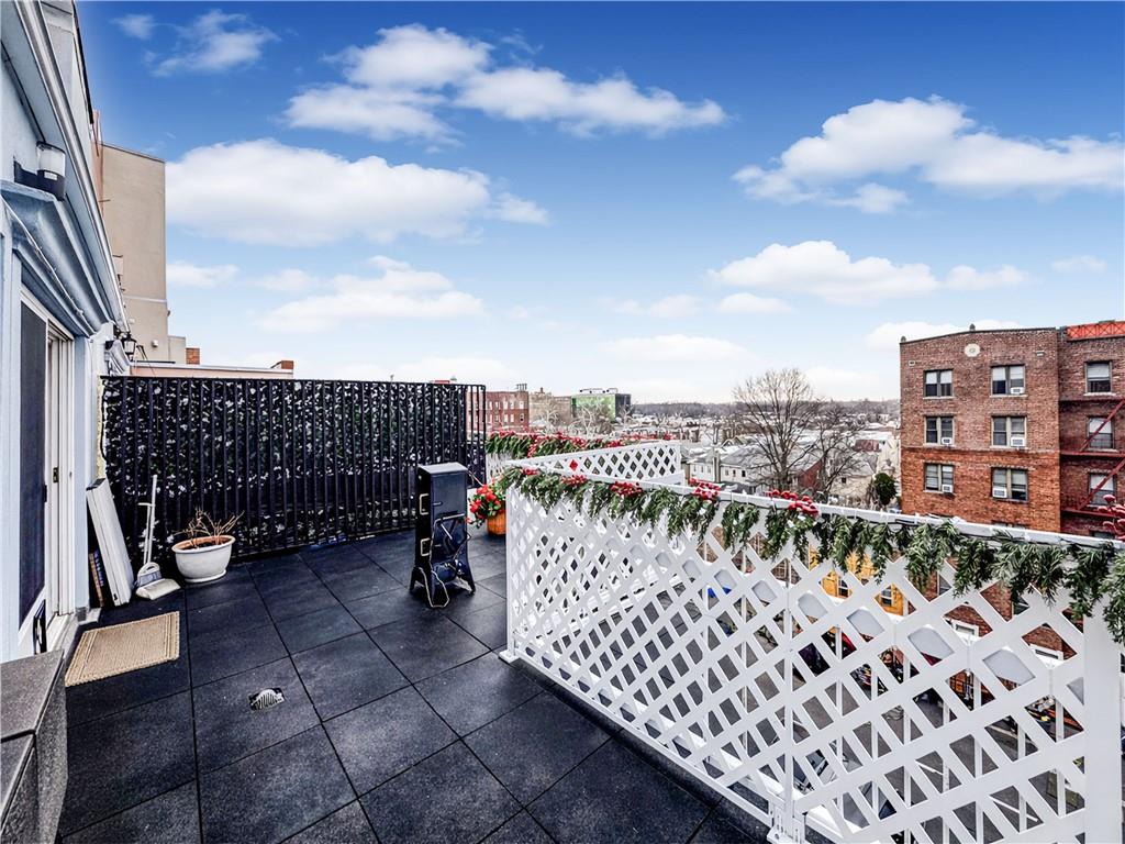 2752 Ocean Avenue Sheepshead Bay Brooklyn NY 11229