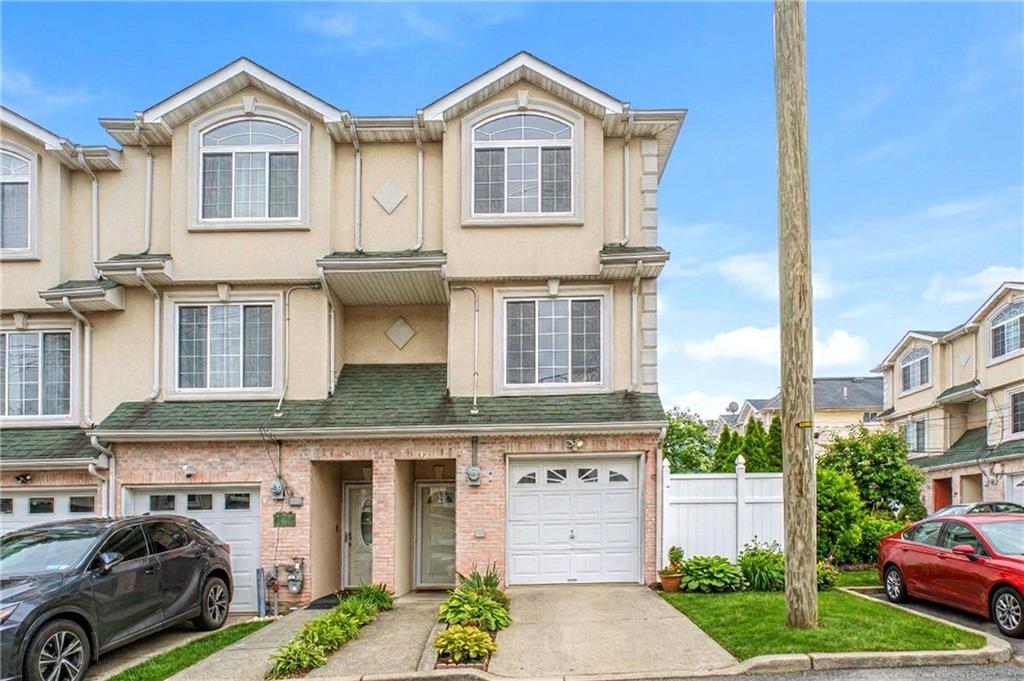 61 Merivale Lane Rosebank Staten Island NY 10304