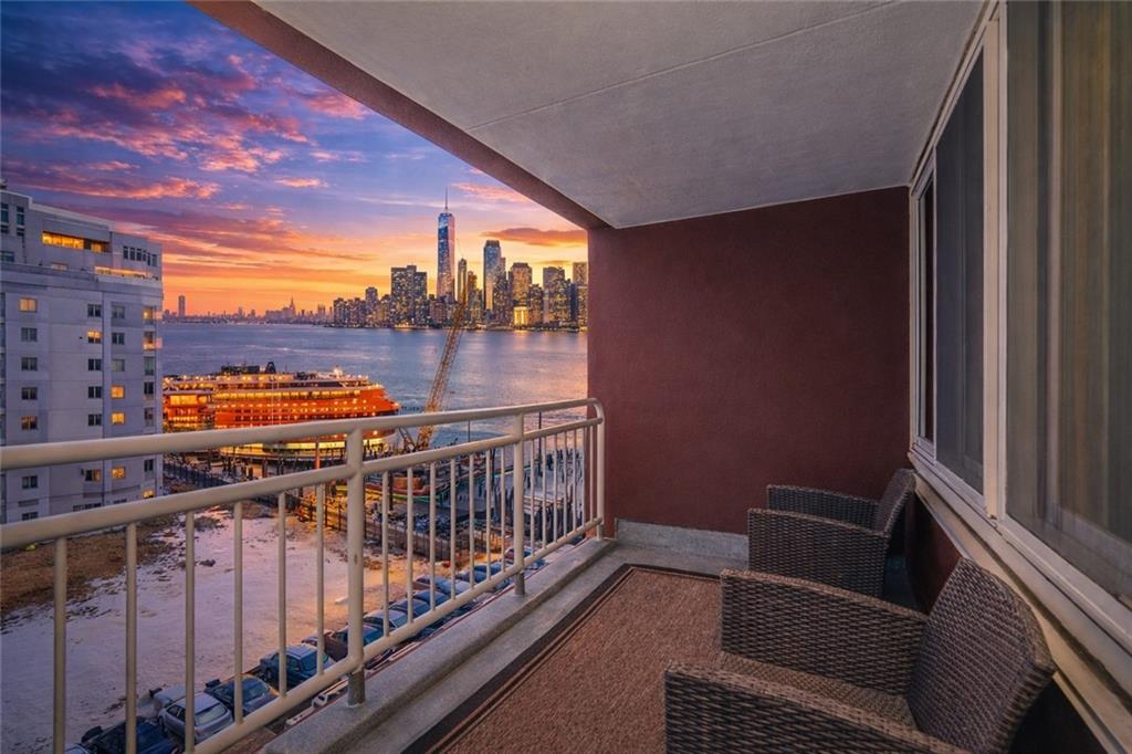 80 Bay Street Land St. George Staten Island NY 10301