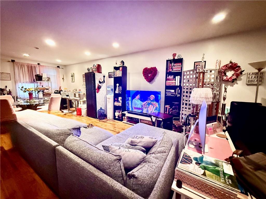 2074 Turnbull Avenue Unionport Bronx NY 10473