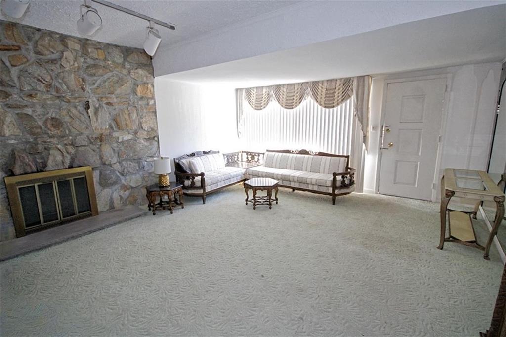 6210 12th Avenue Bensonhurst Brooklyn NY 11219