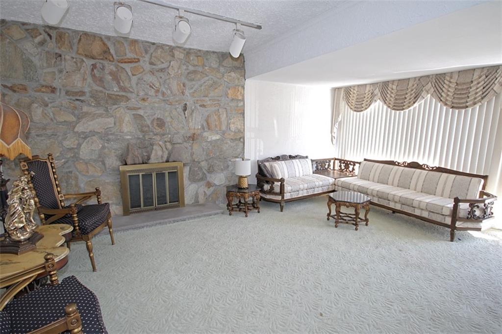 6210 12th Avenue Bensonhurst Brooklyn NY 11219