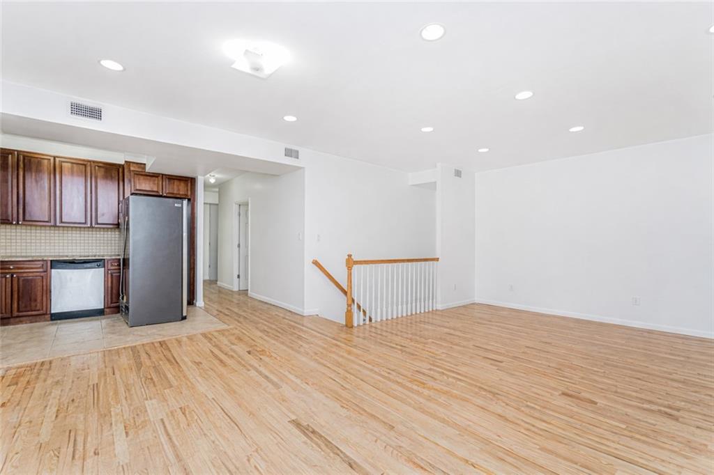 8405 19th Avenue Bensonhurst Brooklyn NY 11214