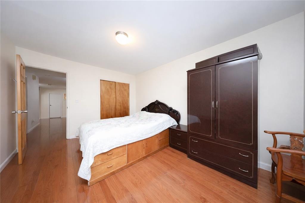 154 Bay 32nd Street Bath Beach Brooklyn NY 11214