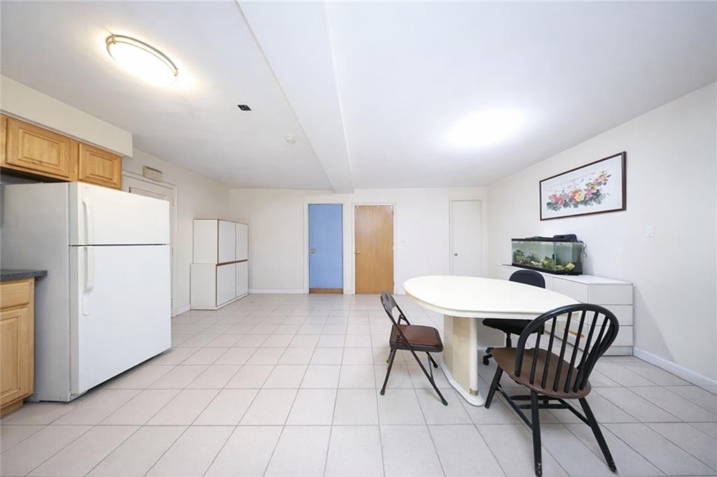 154 Bay 32nd Street Bath Beach Brooklyn NY 11214