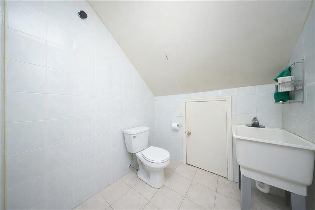 154 Bay 32nd Street Bath Beach Brooklyn NY 11214