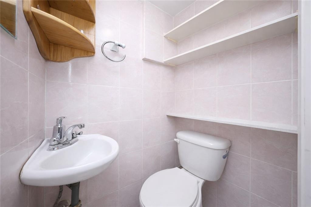 154 Bay 32nd Street Bath Beach Brooklyn NY 11214