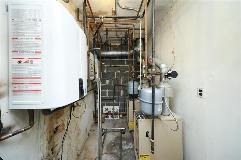 154 Bay 32nd Street Bath Beach Brooklyn NY 11214