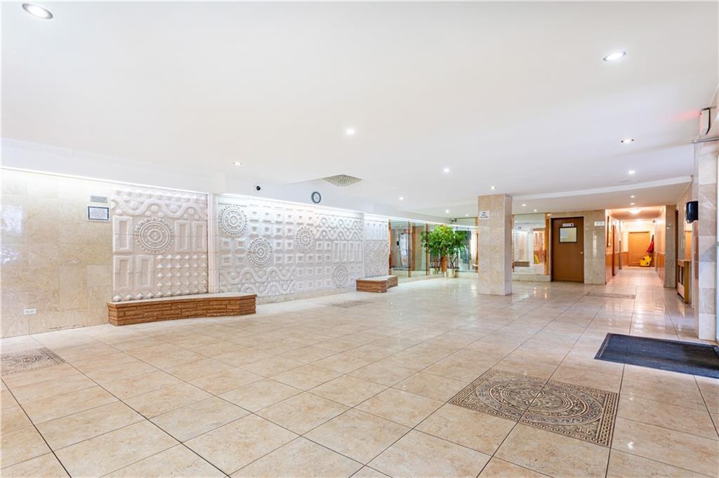 2727 Ocean Parkway Brighton Beach Brooklyn NY 11235