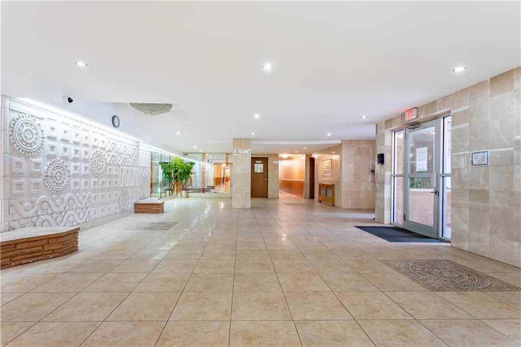 2727 Ocean Parkway Brighton Beach Brooklyn NY 11235