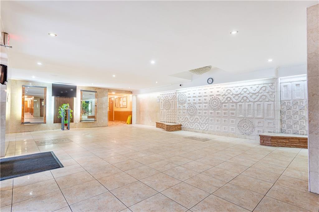 2727 Ocean Parkway Brighton Beach Brooklyn NY 11235