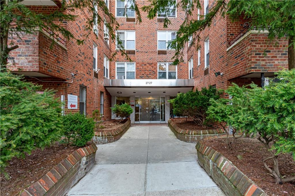 2727 Ocean Parkway Brighton Beach Brooklyn NY 11235