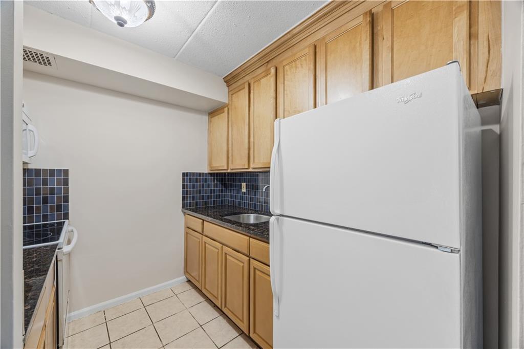 108-42 Flatlands 9th Street Canarsie Brooklyn NY 11236