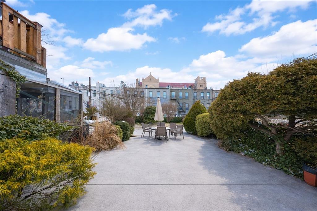 524 58th Street Sunset Park Brooklyn NY 11220