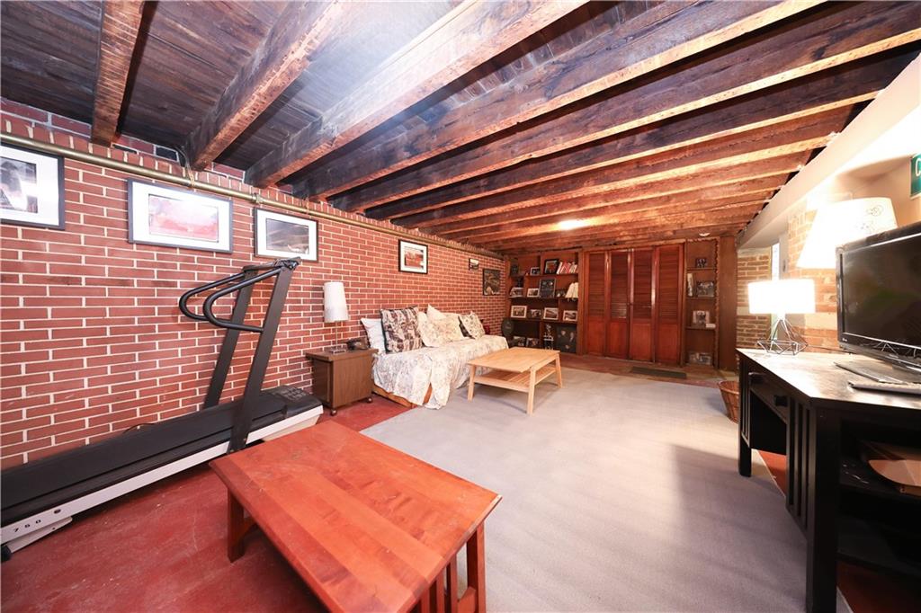 524 58th Street Sunset Park Brooklyn NY 11220