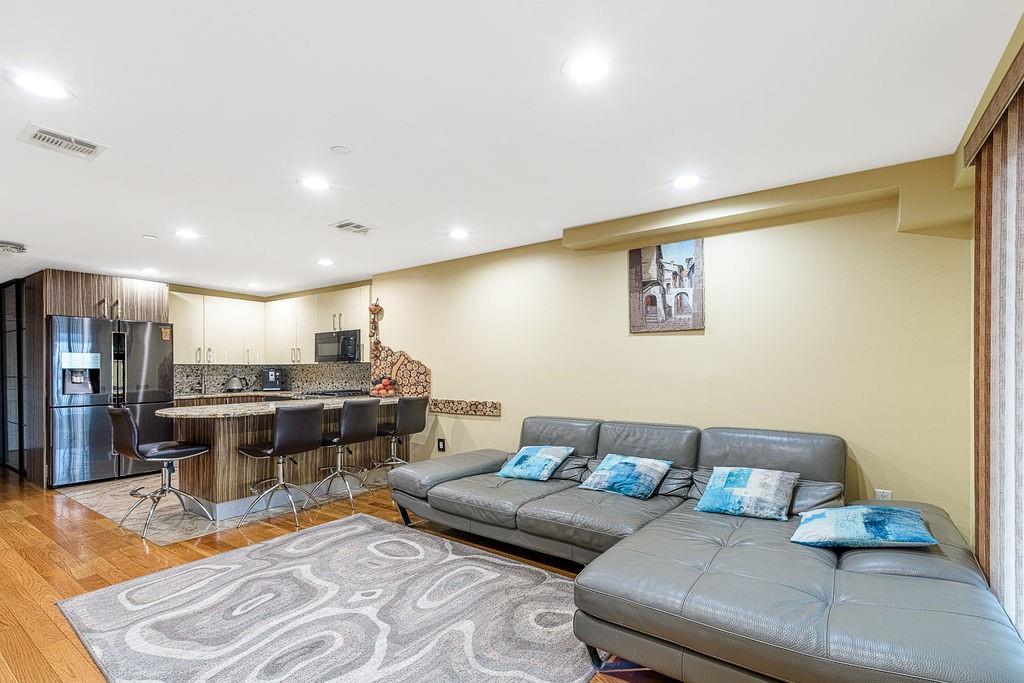 3015 Brighton 6th Street Brighton Beach Brooklyn NY 11235