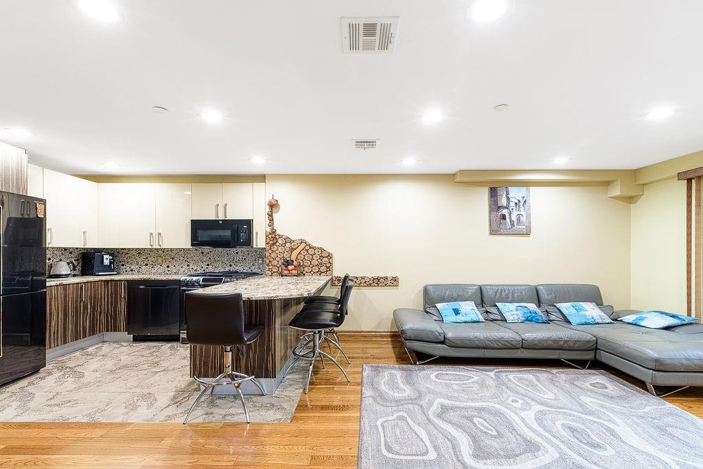 3015 Brighton 6th Street Brighton Beach Brooklyn NY 11235