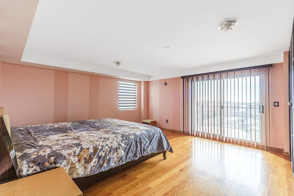 3015 Brighton 6th Street Brighton Beach Brooklyn NY 11235