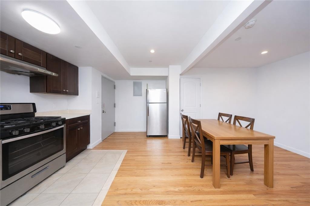 7516 Bay Parkway Bensonhurst Brooklyn NY 11214