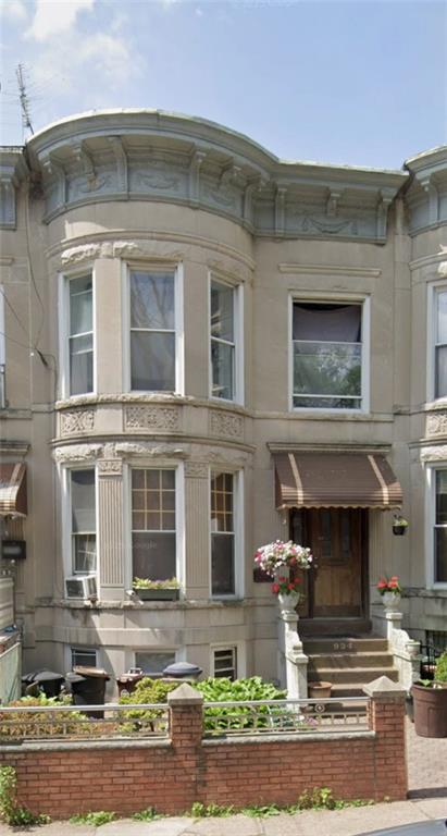 934 52nd Street Sunset Park Brooklyn NY 11219