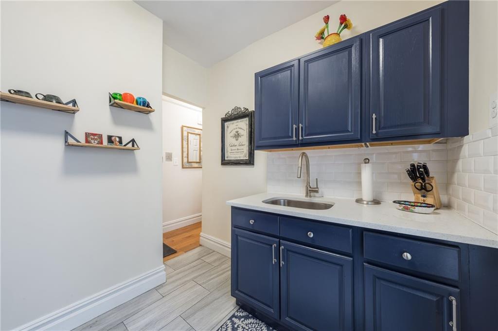 77 Eastern Parkway Prospect Heights Brooklyn NY 11238