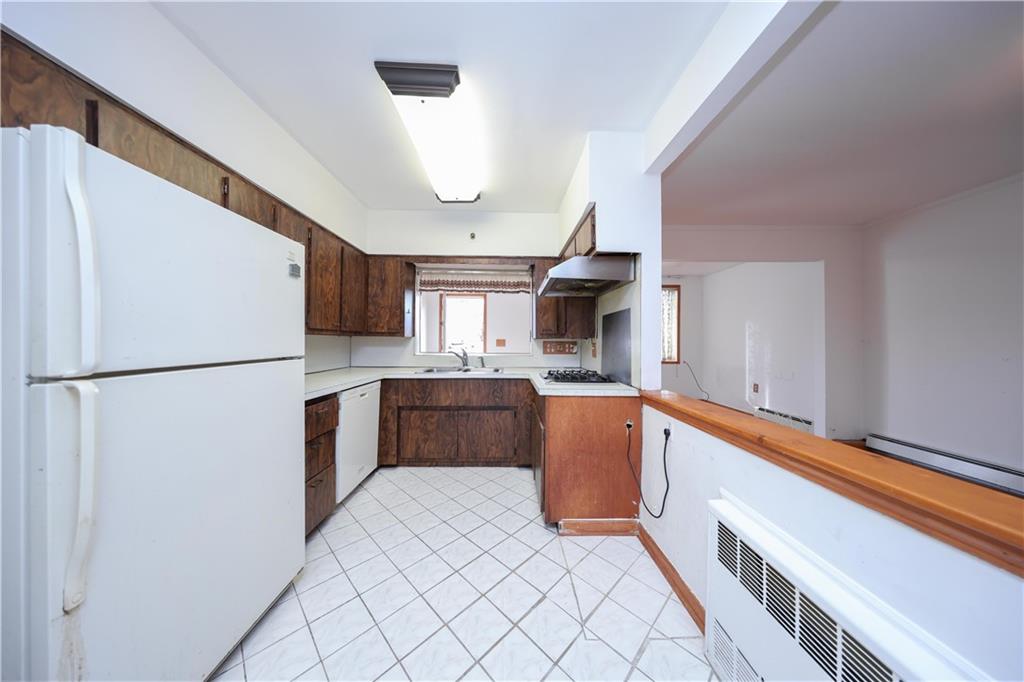 2540 East 11th Street Sheepshead Bay Brooklyn NY 11235