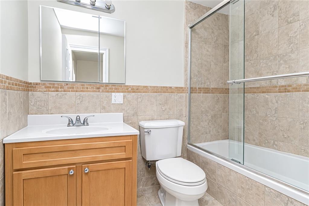 8405 19th Avenue Bensonhurst Brooklyn NY 11214