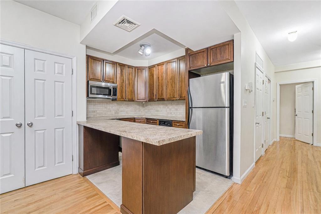 8405 19th Avenue Bensonhurst Brooklyn NY 11214