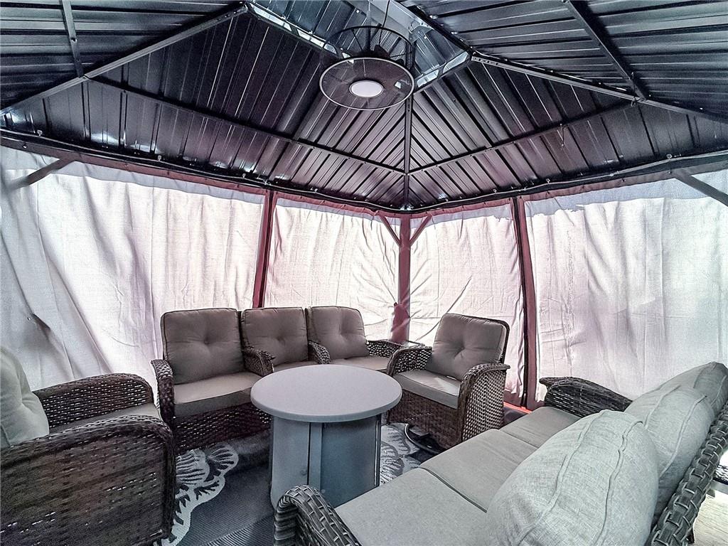 32 McCormick Place Arrochar Staten Island NY 10305