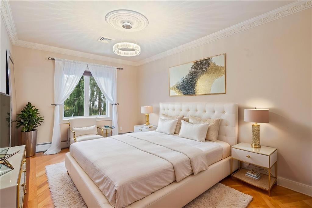 76 Douglas Road Emerson Hill Brooklyn NY 10304