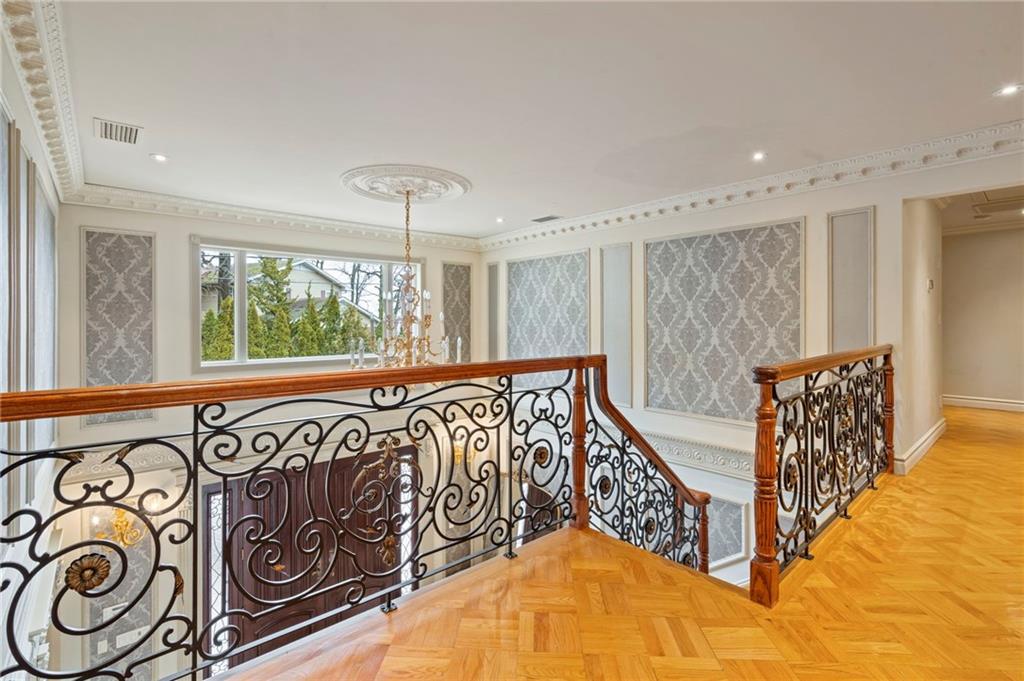 76 Douglas Road Emerson Hill Brooklyn NY 10304