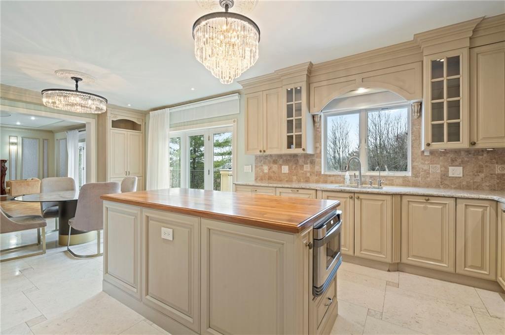 76 Douglas Road Emerson Hill Brooklyn NY 10304