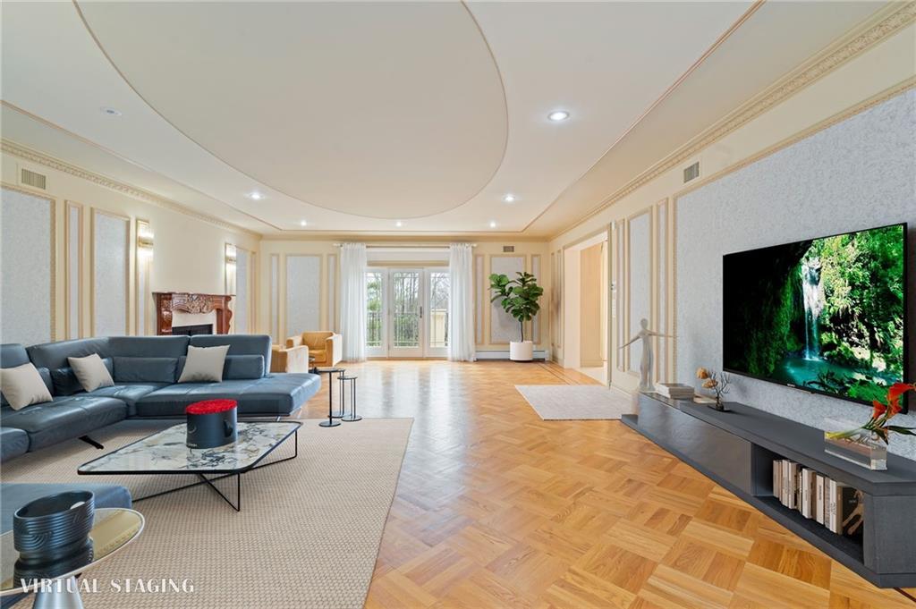 76 Douglas Road Emerson Hill Brooklyn NY 10304